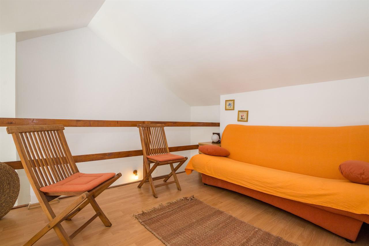 Apartments Antonija Drvenik  Eksteriør billede